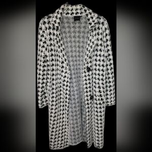 Black and White Houndstooth Coat